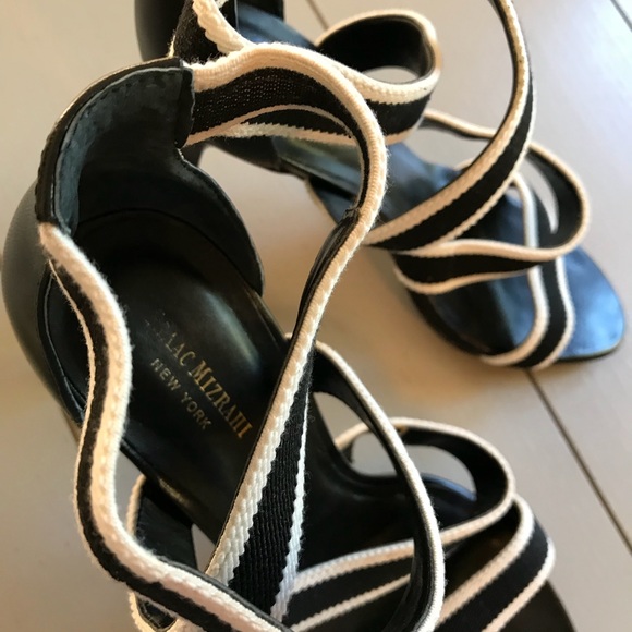 Celie Isaac Mizrahi black and white heels - Picture 3 of 5